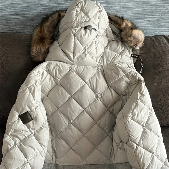 Eddie Bauer Lanely Hybrid Down Parka - Picture 5 of 15